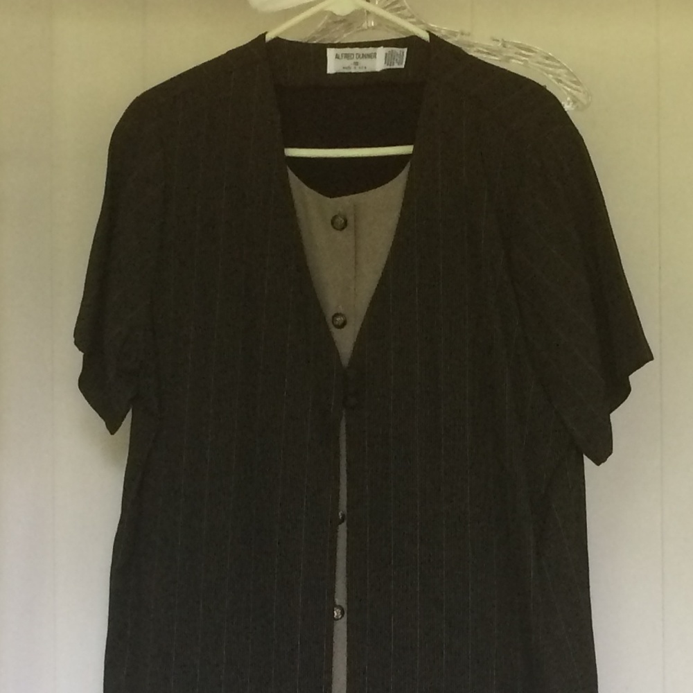 NEW Alfred Dunner Black and beige pant suit